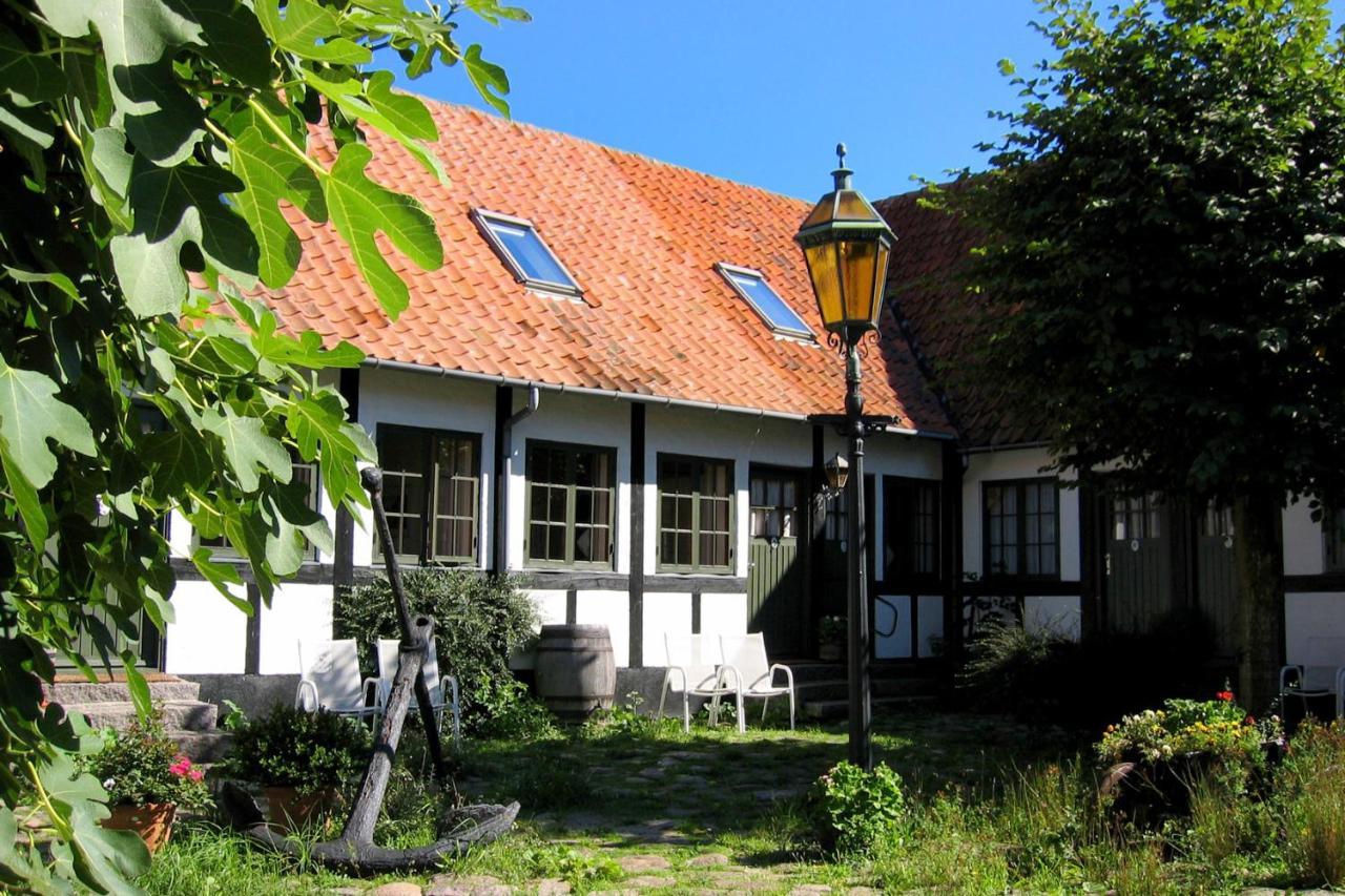 Allinge Badehotel Extérieur photo